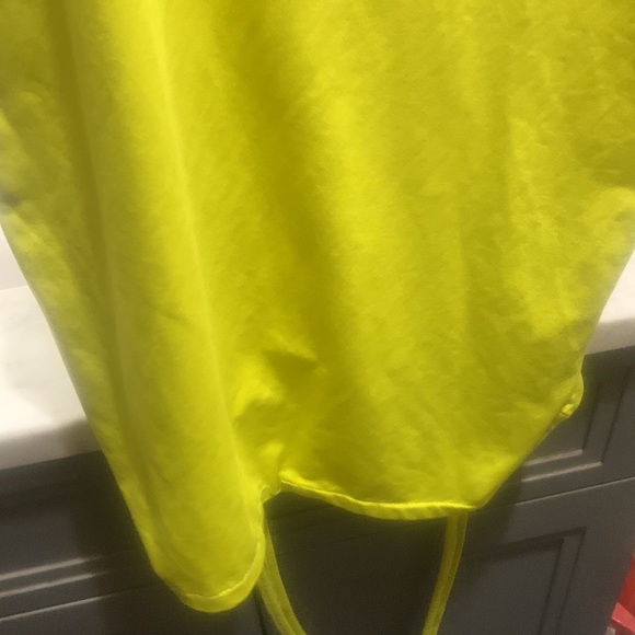 Yellow dress - Picture 6 of 7